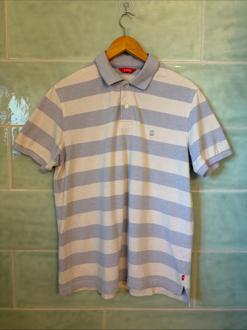 Izod Men’s Light Blue and White Striped Polo Shirt, 100% cotton size M